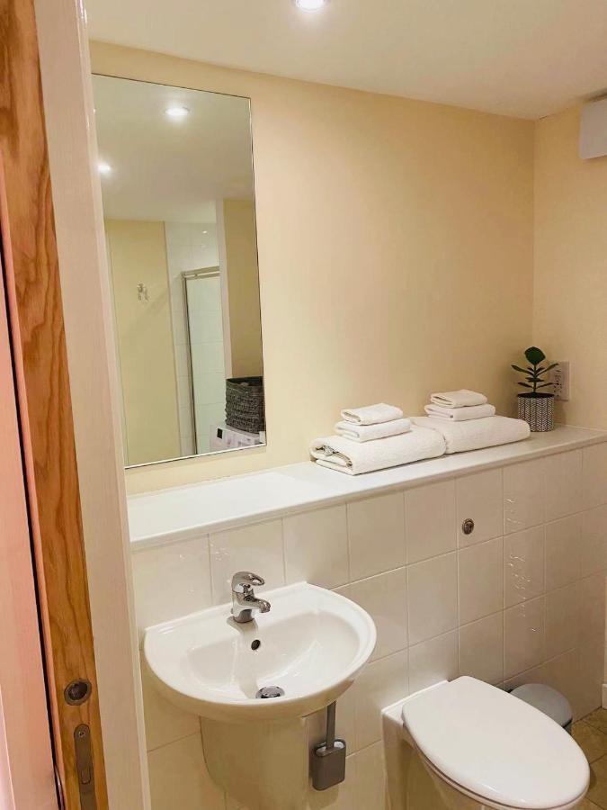 Apartamento 2 Bed 2 Bath With Private Parking Edimburgo Exterior foto
