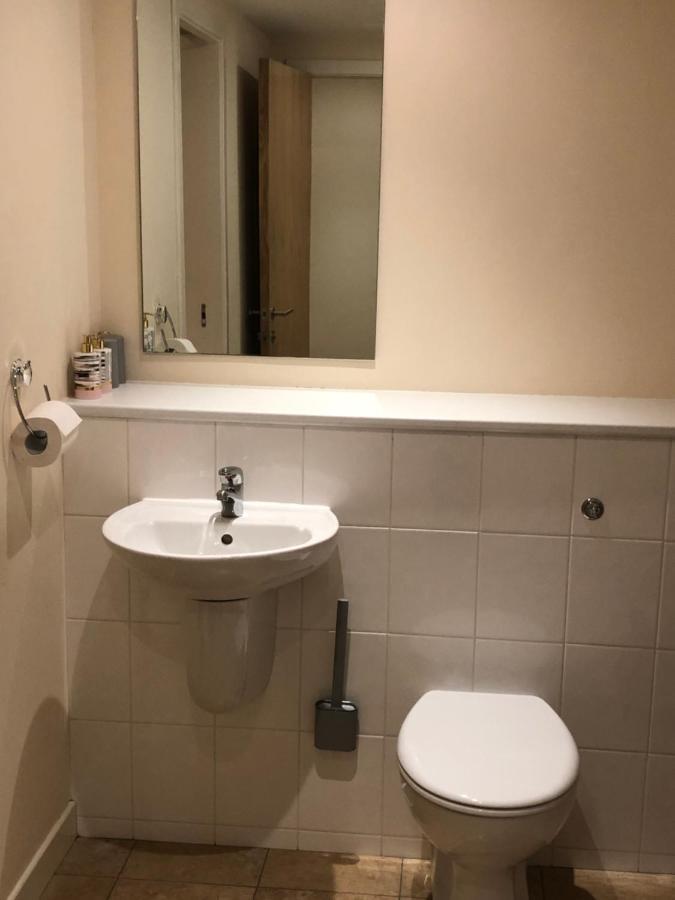 Apartamento 2 Bed 2 Bath With Private Parking Edimburgo Exterior foto