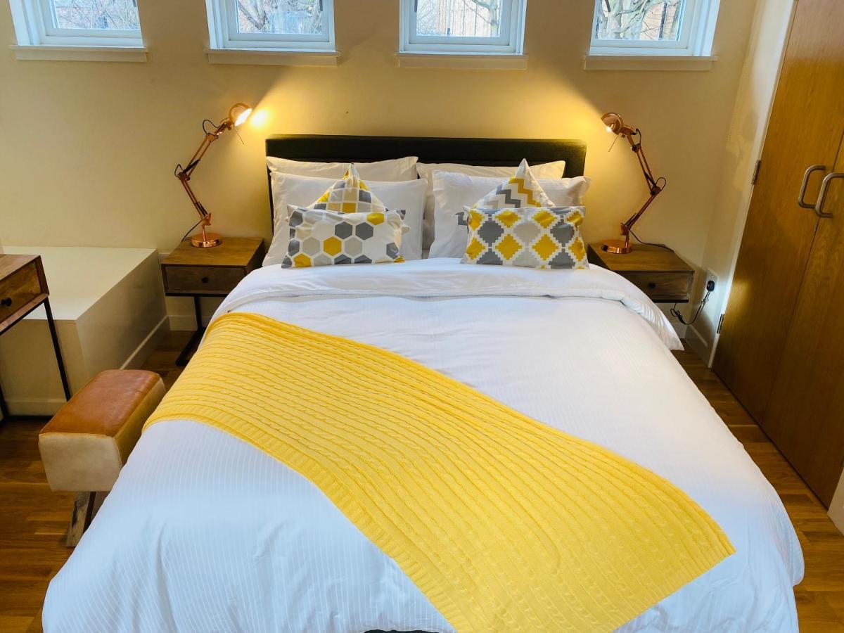 Apartamento 2 Bed 2 Bath With Private Parking Edimburgo Exterior foto