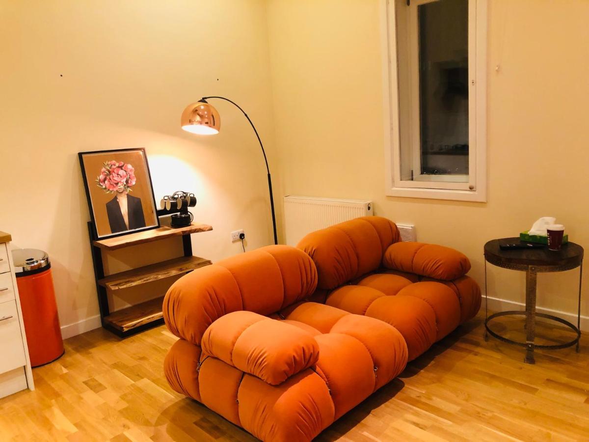 Apartamento 2 Bed 2 Bath With Private Parking Edimburgo Exterior foto