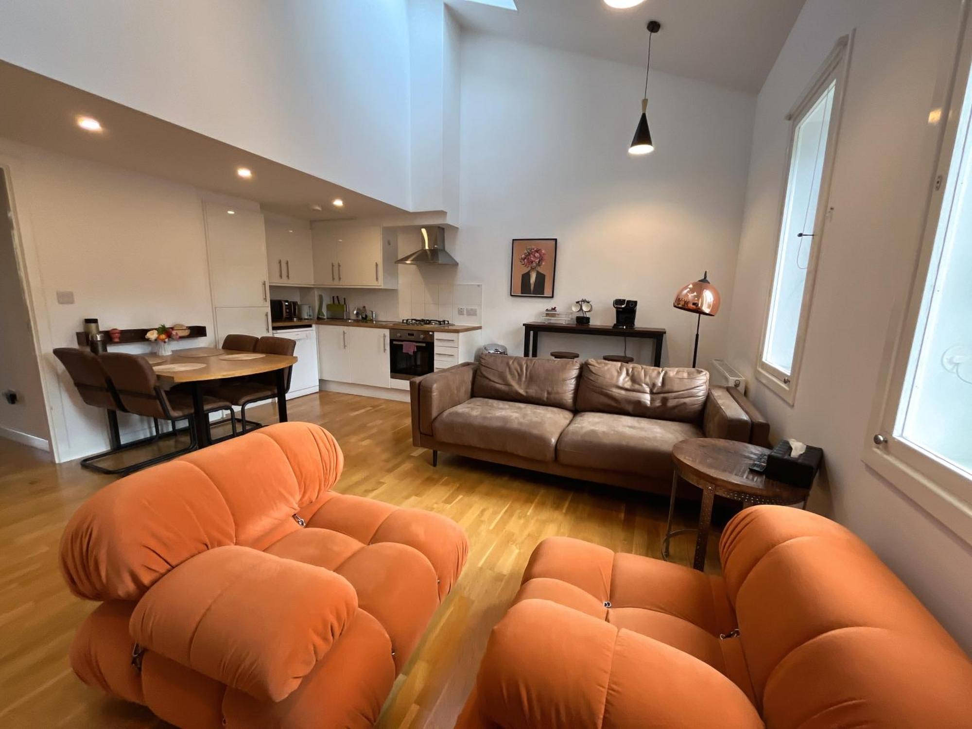 Apartamento 2 Bed 2 Bath With Private Parking Edimburgo Exterior foto